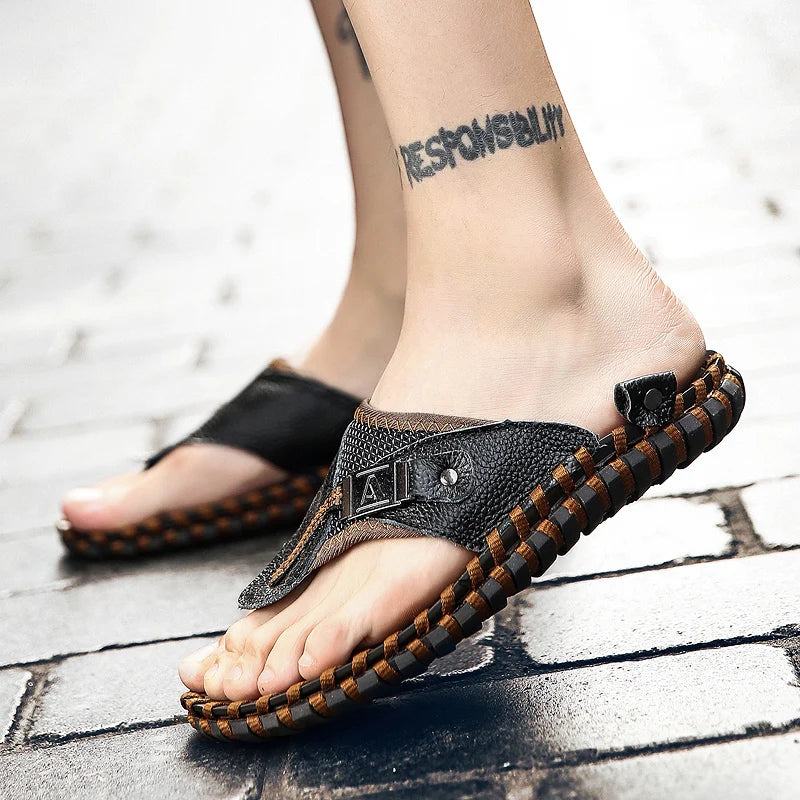 Genuine Leather Mens Slippers Summer Handmade Breathable Outdoor Beach Slipper High Quality Casual Leisure Slippers Flip-Flops